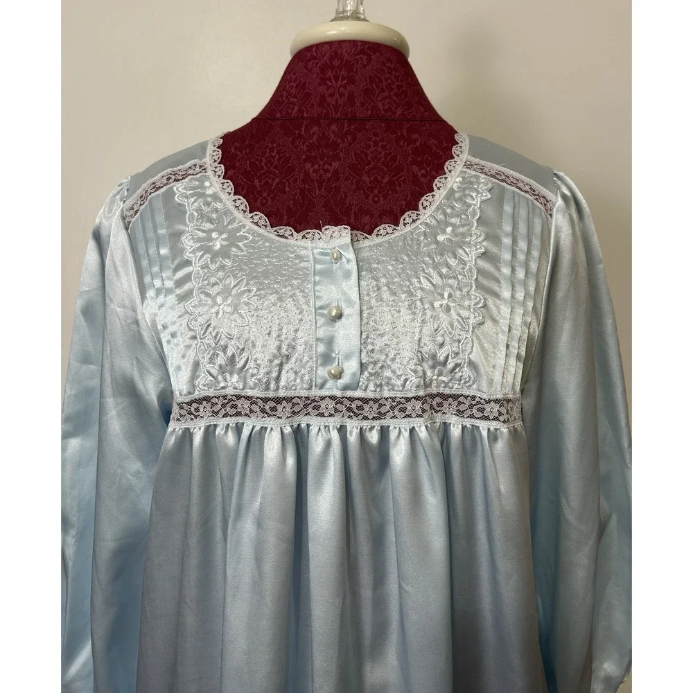 Partners Intimates Nightgown Medium Blue Lace Embroidered Victorian Grannycore